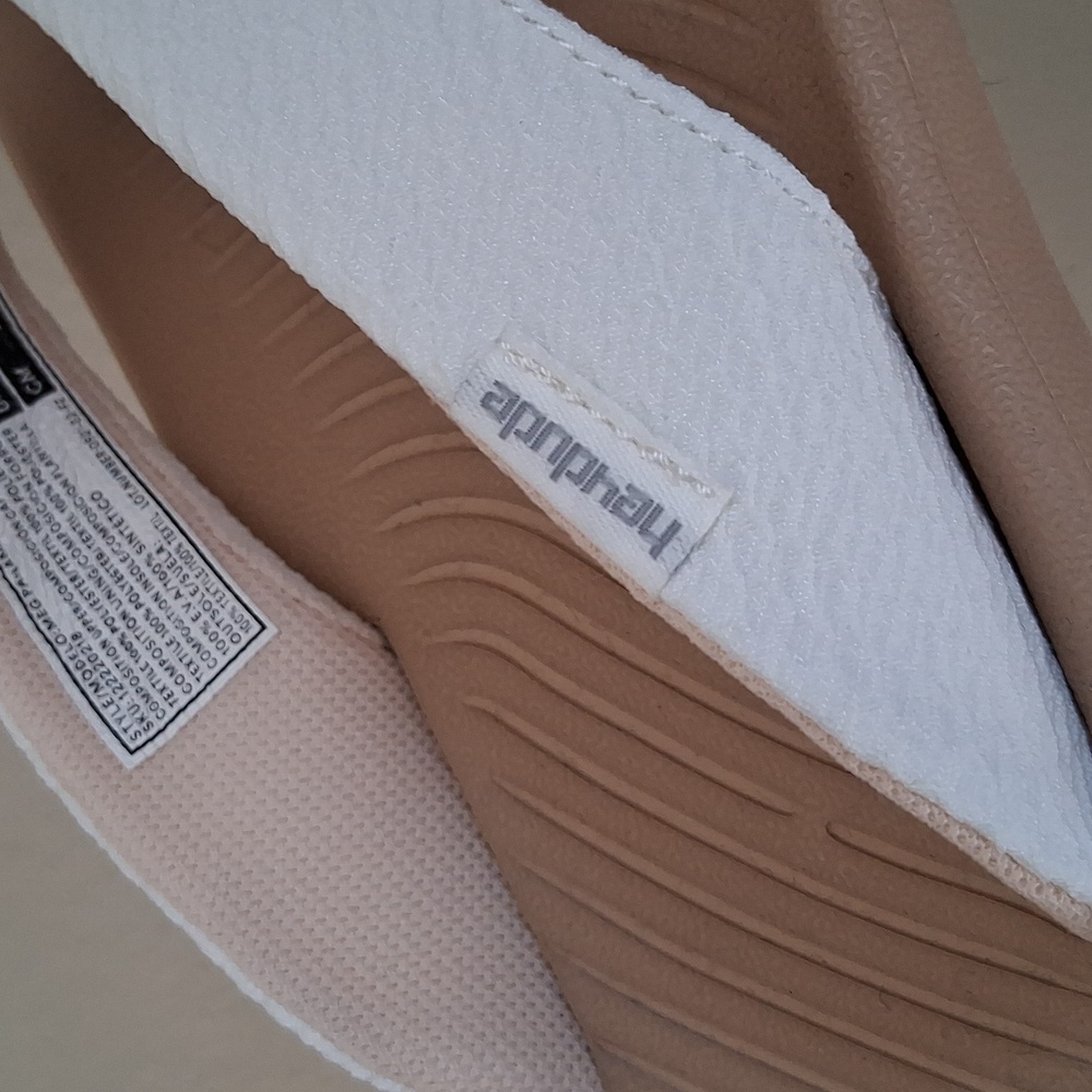 NEW (Never Worn) HEYDUDE Fit Flops (7) Style: Meg Panama - Picture 4 of 9
